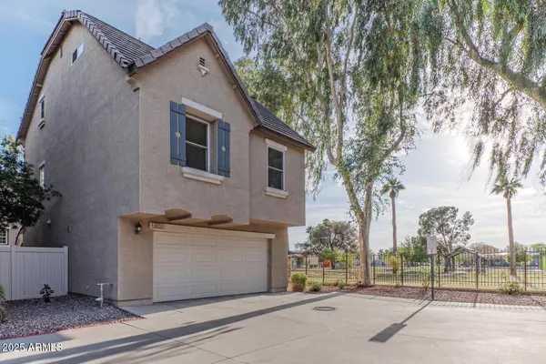 Phoenix, AZ 85040,5624 S 21ST Place