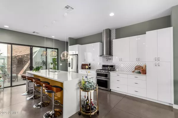 6840 N 13TH Place Phoenix, AZ 85014