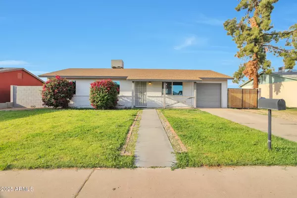 Phoenix, AZ 85029,3718 W COLUMBINE Drive