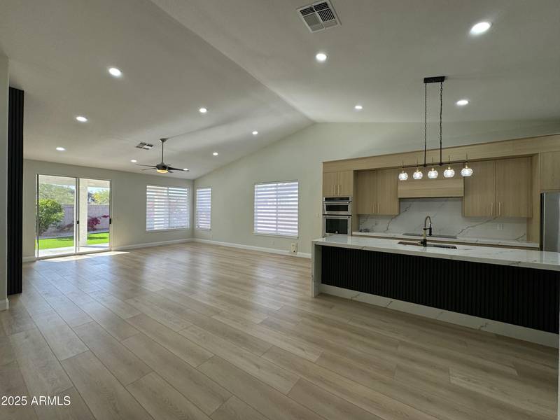 20822 N 42nd. Avenue, Glendale, AZ 85308