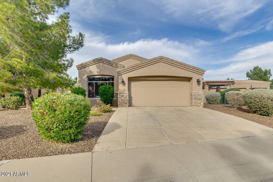 3922 E CARSON Road, Phoenix, AZ 85042