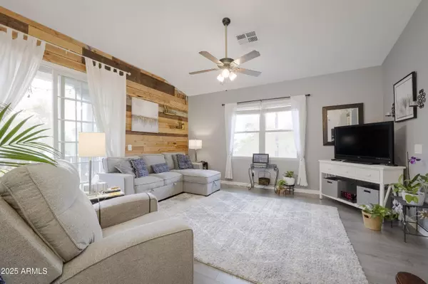 Gilbert, AZ 85296,1382 S SABINO Drive