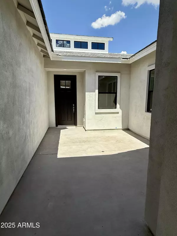 Mesa, AZ 85215,6460 E OMEGA Circle
