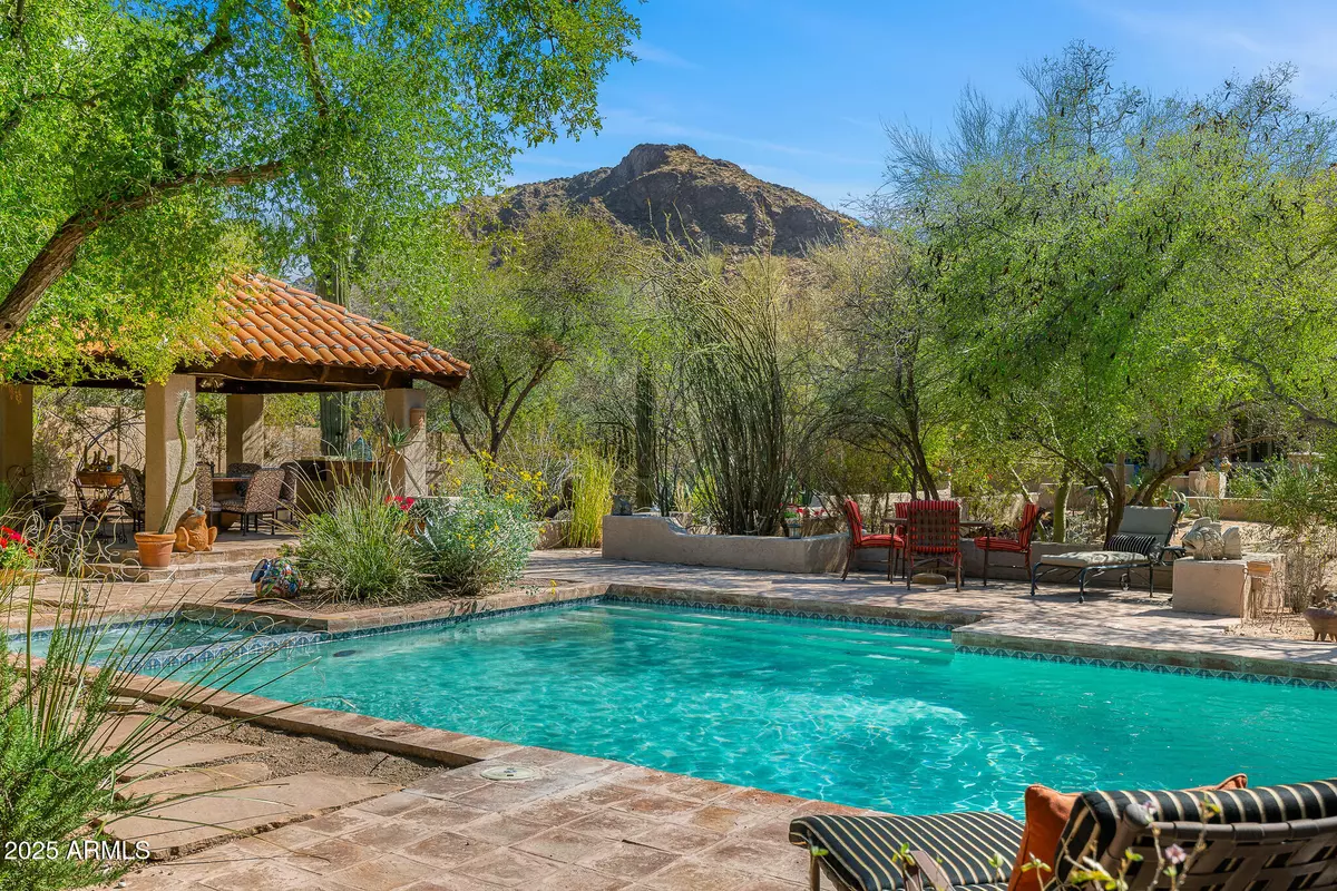 Paradise Valley, AZ 85253,6301 N CAMELBACK MANOR Drive