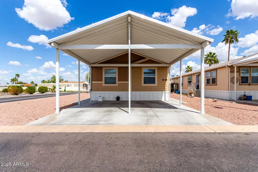 9431 E CORALBELL Avenue #83, Mesa, AZ 85208