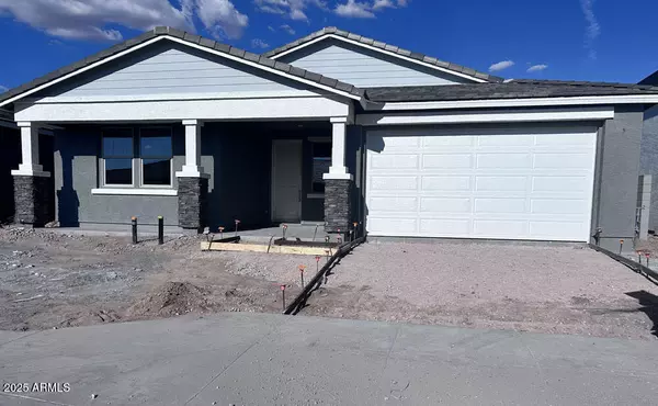 San Tan Valley, AZ 85140,32155 N LONE RANCHER Way