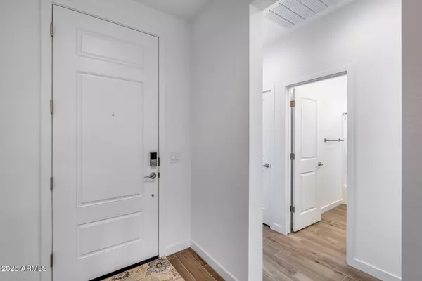 17865 W THISTLE LANDING Drive Goodyear, AZ 85338