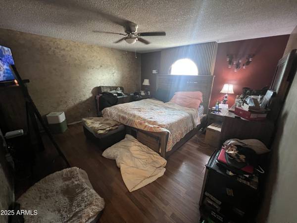 Phoenix, AZ 85015,1822 W HIGHLAND Avenue