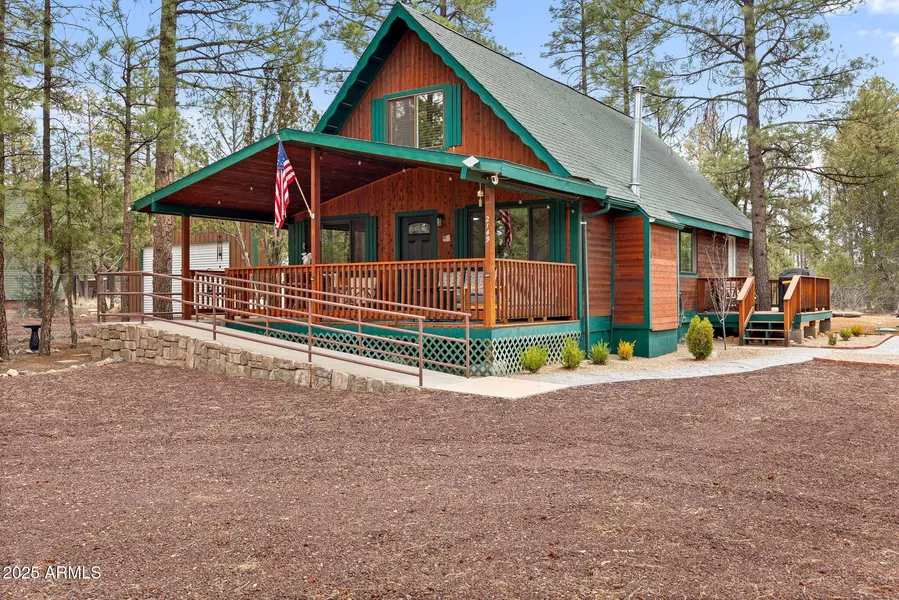 2149 TIMBER Drive, Overgaard, AZ 85933