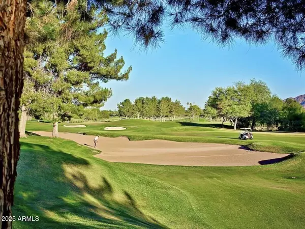 Phoenix, AZ 85032,4303 E CACTUS Road #407