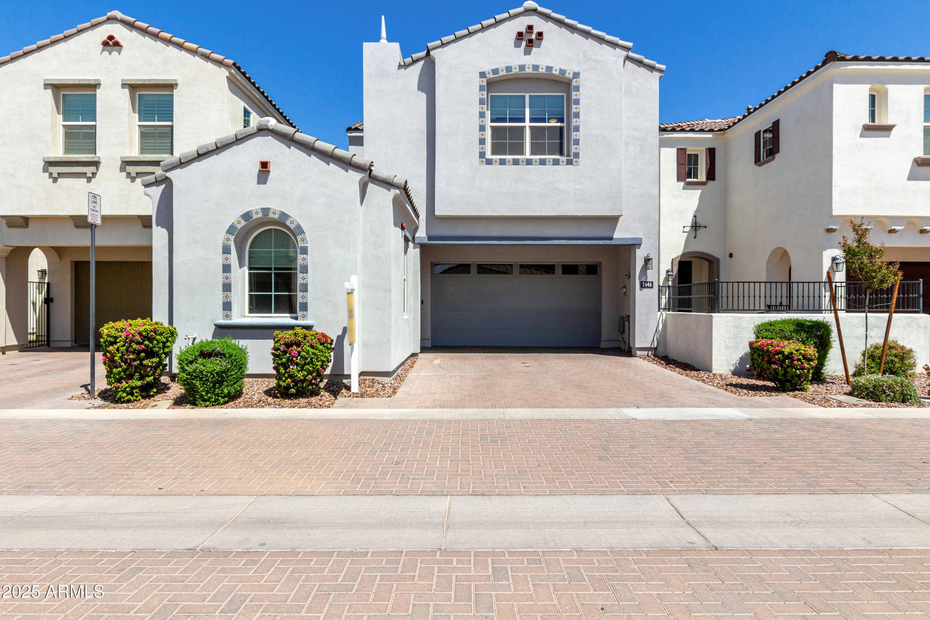 Gilbert, AZ 85297,2446 E LOVEBIRD Lane