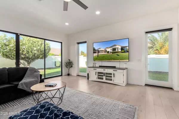 Queen Creek, AZ 85142,19162 E MOCKINGBIRD Drive