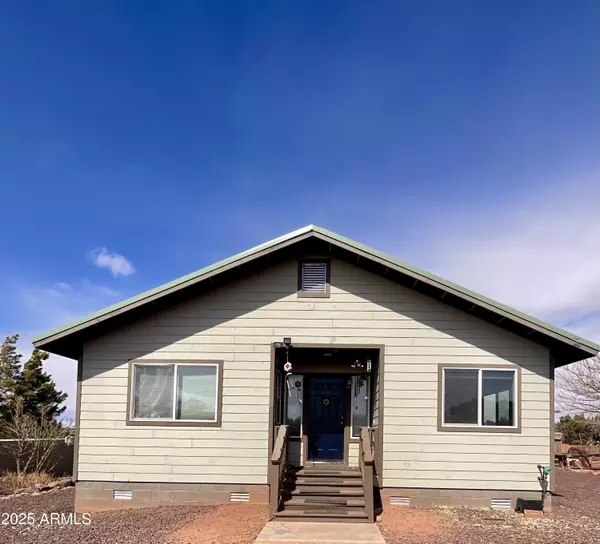 St Johns, AZ 85936,242 County Road N5427 Road