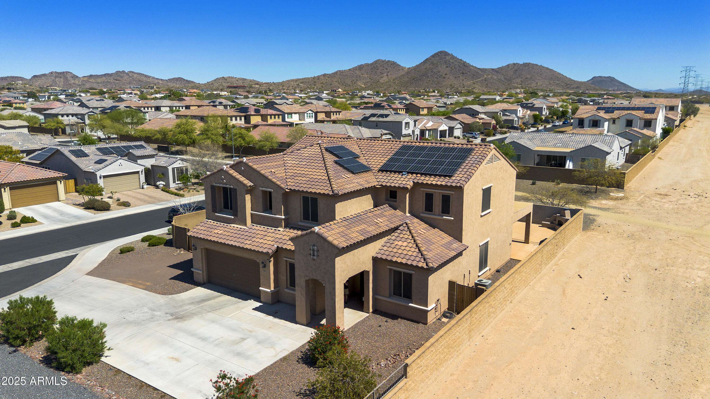 Peoria, AZ 85383,9617 W WHISPERING WIND Drive