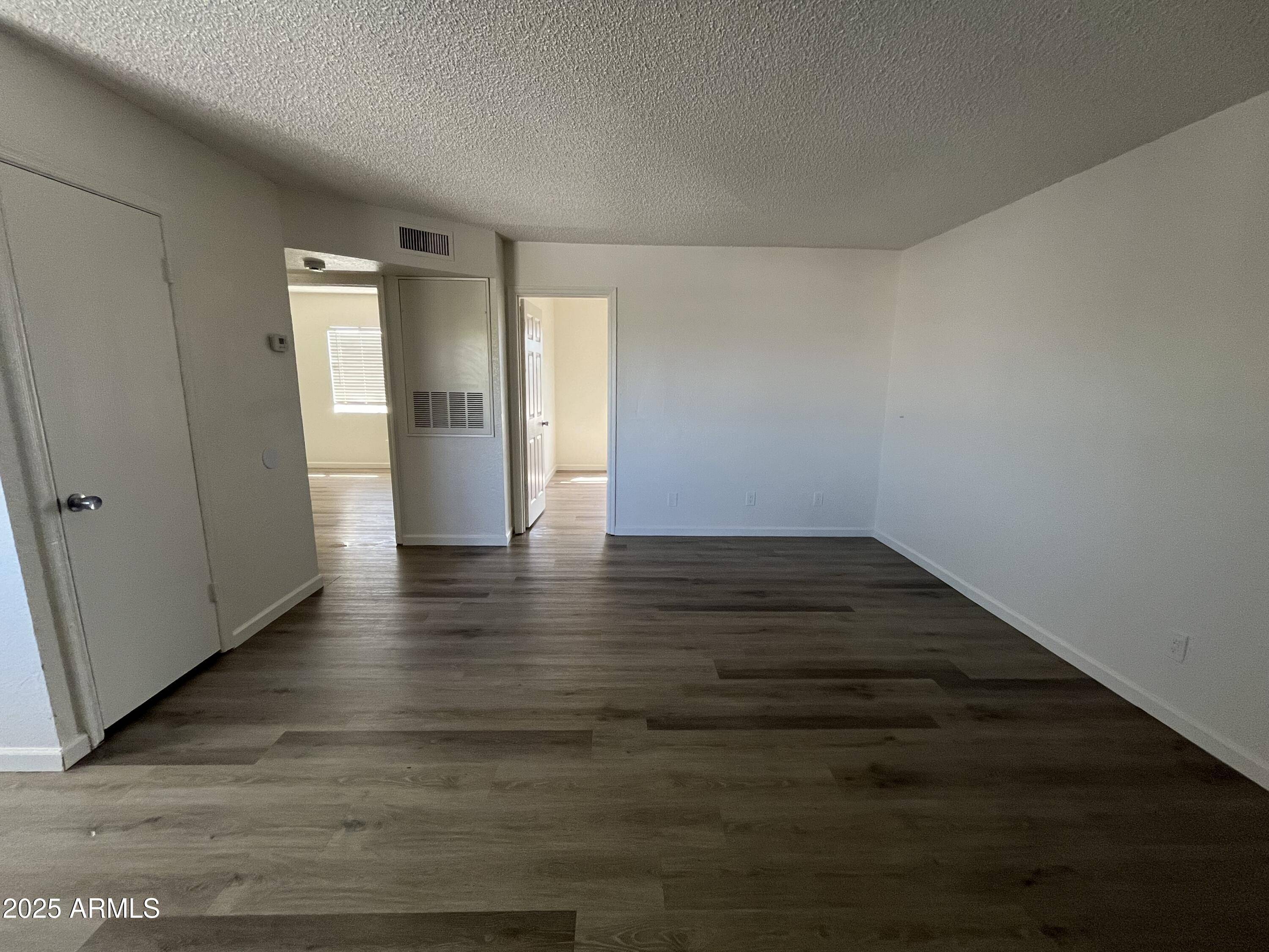Phoenix, AZ 85017,2501 W OCOTILLO Road #313