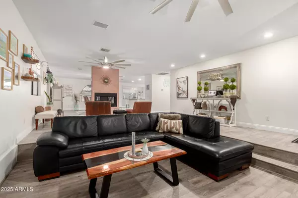 23040 W HAMMOND Lane Buckeye, AZ 85326