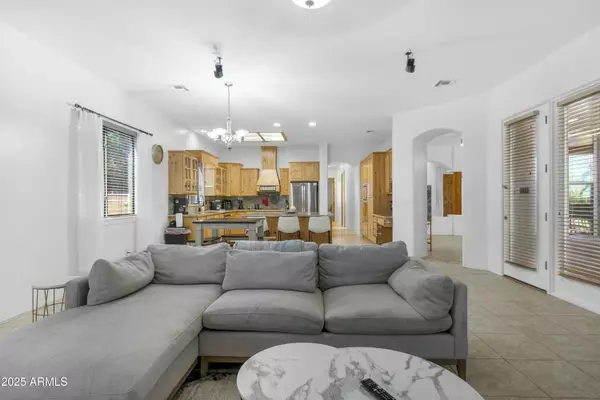 25114 N 102ND Avenue Peoria, AZ 85383