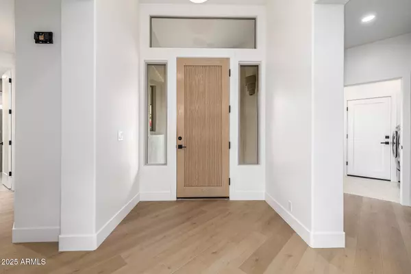 Scottsdale, AZ 85266,32771 N 70TH Street