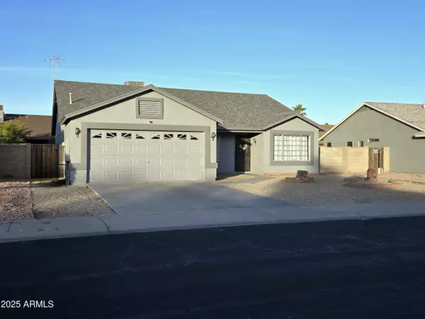 Glendale, AZ 85305,8512 W TUCKEY Lane