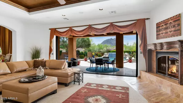 Scottsdale, AZ 85262,27601 N 110TH Place