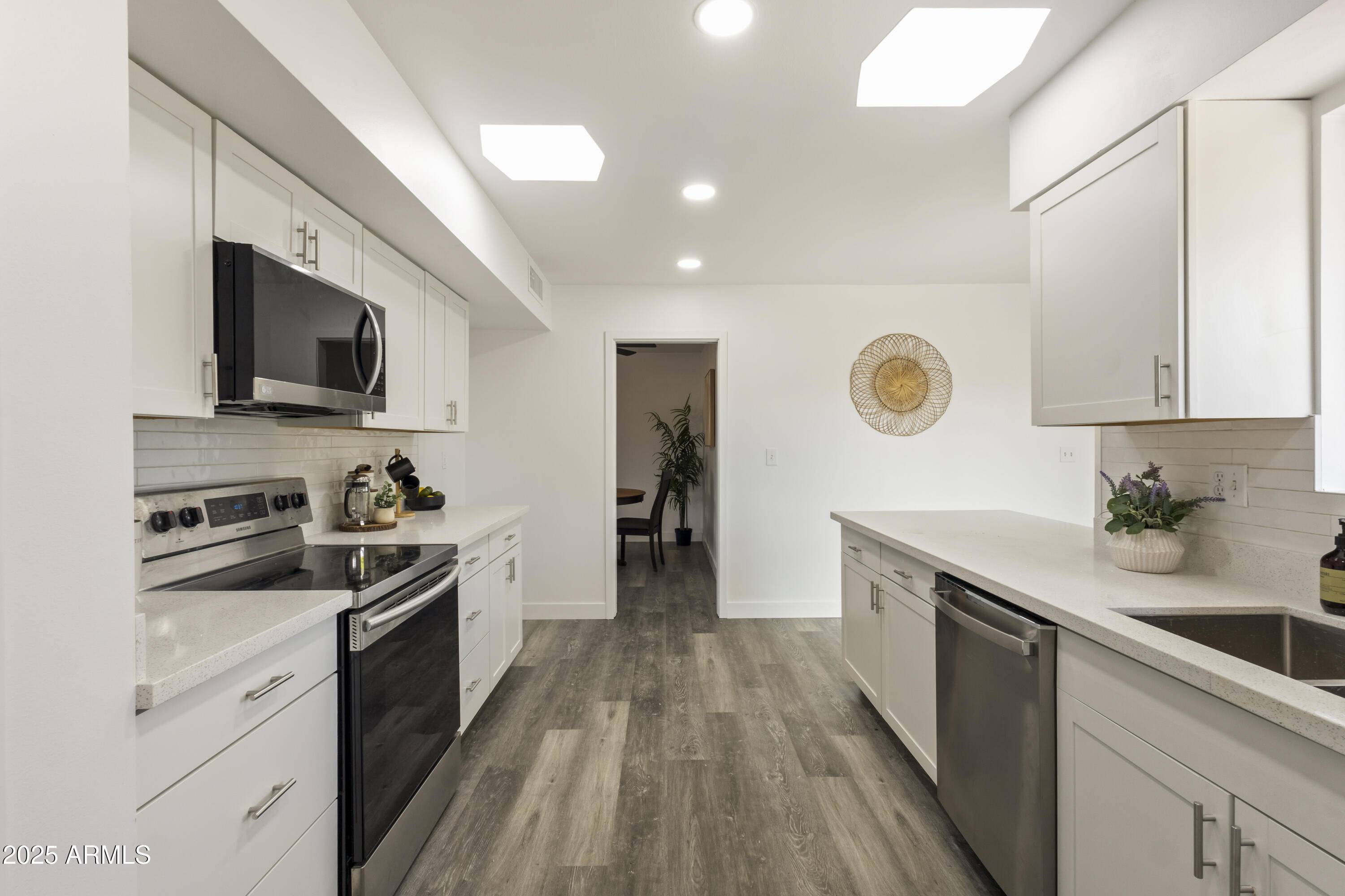Sun City, AZ 85351,10927 W PEORIA Avenue
