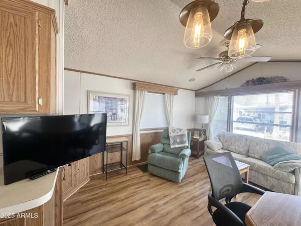Apache Junction, AZ 85119,457 S JASPAR Drive