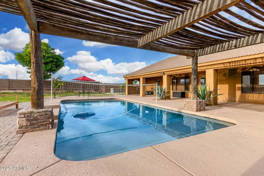 2410 S 186TH Drive, Goodyear, AZ 85338