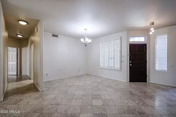 Phoenix, AZ 85044,4143 E ROCKLEDGE Road