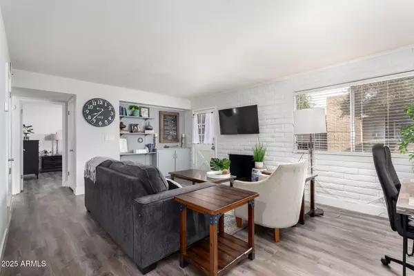 Tempe, AZ 85282,3031 S RURAL Road #9