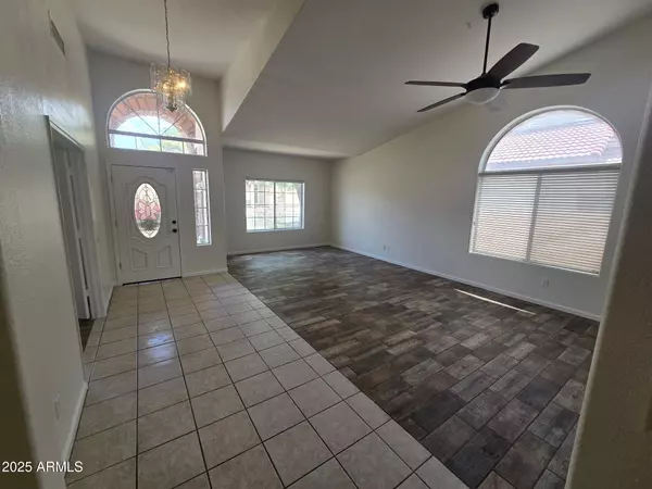 Avondale, AZ 85392,11233 W OLIVE Drive