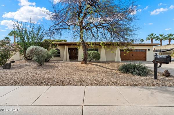 Scottsdale, AZ 85254,6711 E presidio Road