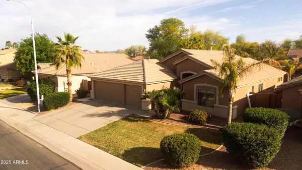 Chandler, AZ 85286,203 W RAVEN Drive