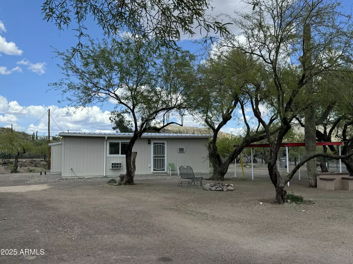 Black Canyon City, AZ 85324,33450 S RIVER BEND Road