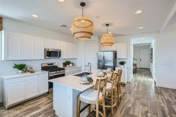 Mesa, AZ 85212,8259 E PETUNIA Avenue