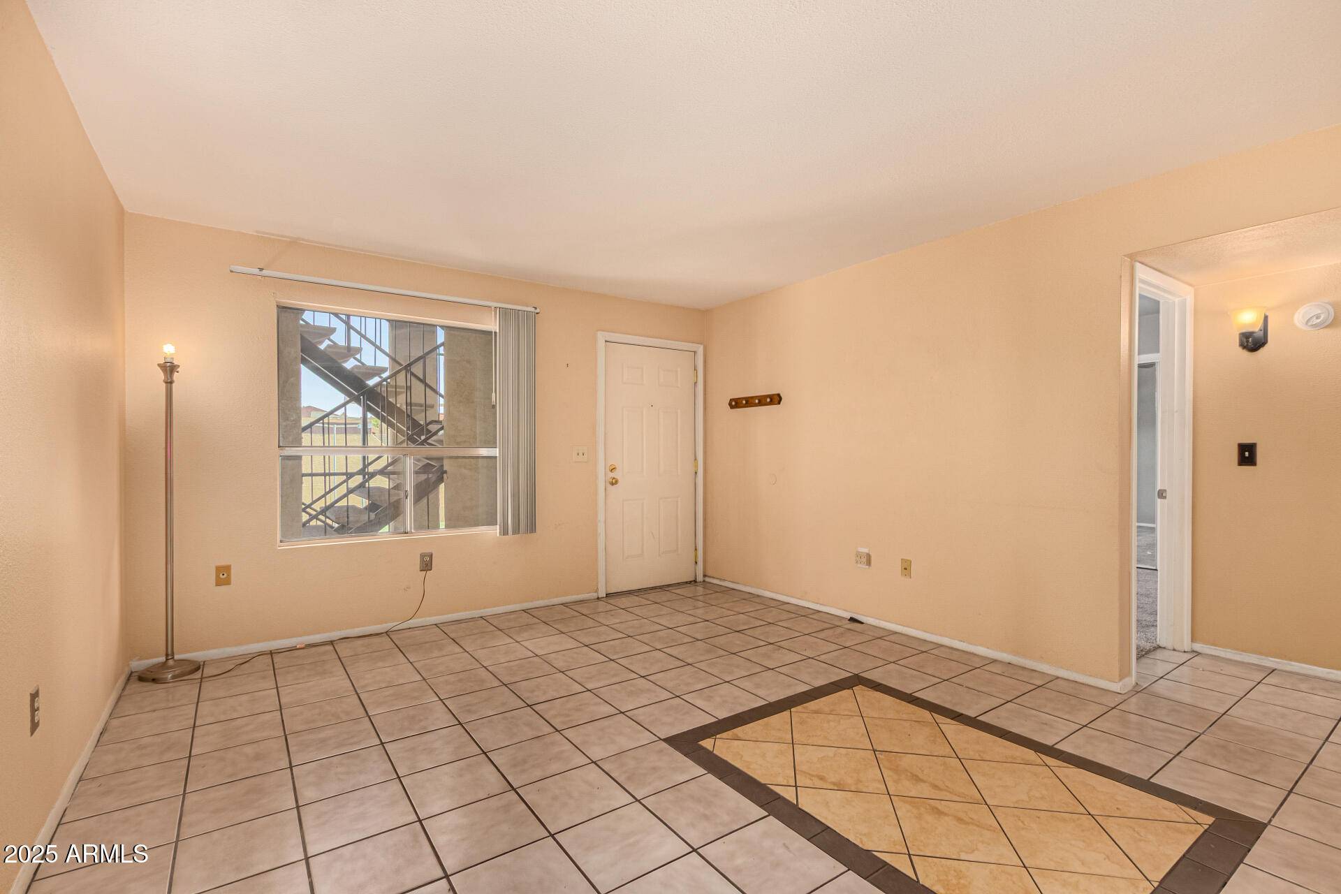 Mesa, AZ 85210,461 W HOLMES Avenue #224