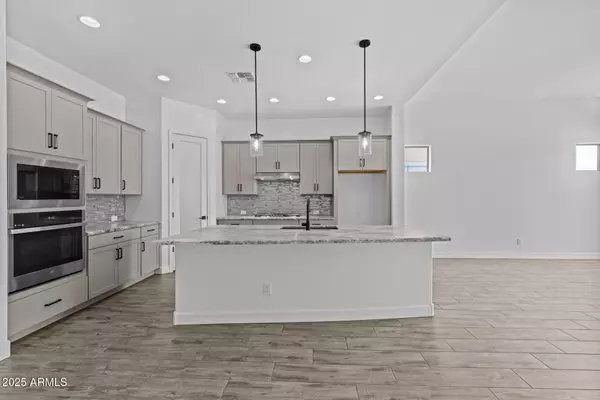 Queen Creek, AZ 85142,26079 S 228TH Street