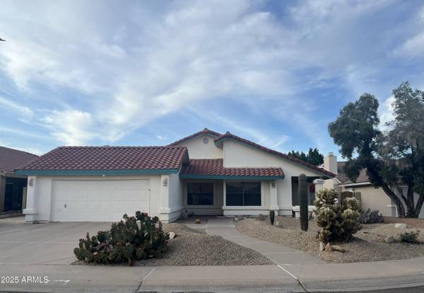 3926 E COCONINO Street, Phoenix, AZ 85044