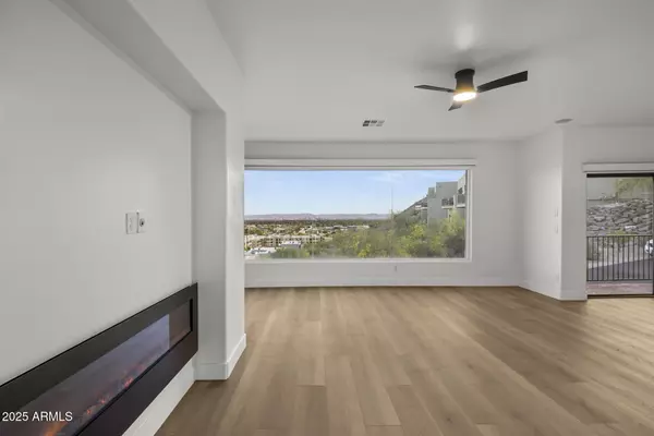 Phoenix, AZ 85021,36 W FOOTHILL Drive