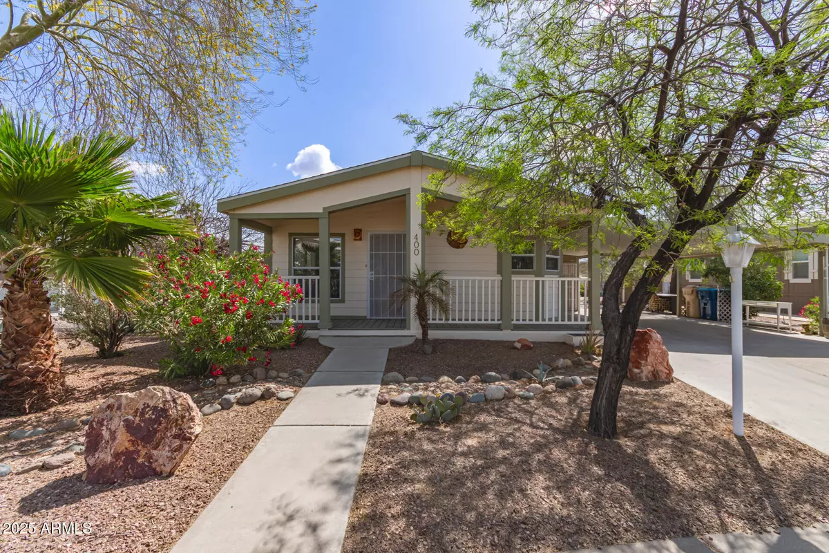 Buckeye, AZ 85326,2000 S APACHE Road #400