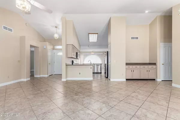 Mesa, AZ 85207,1818 N SARANAC Circle