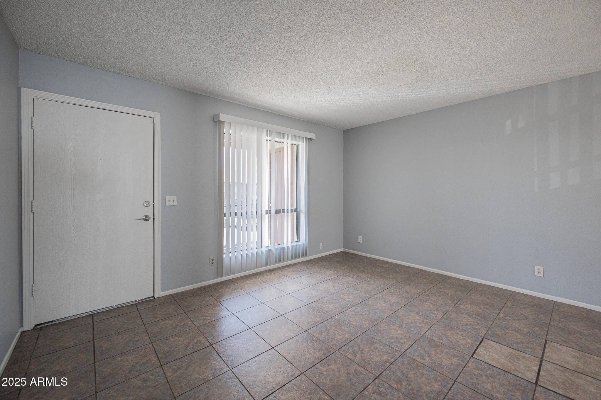 Mesa, AZ 85201,2266 W ELLA Street #204