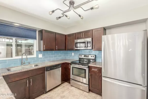Tempe, AZ 85283,6411 S EL CAMINO Drive