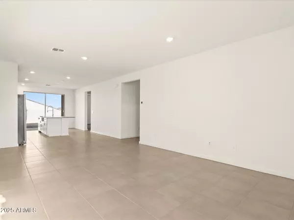San Tan Valley, AZ 85144,35459 N SEEDLING Street