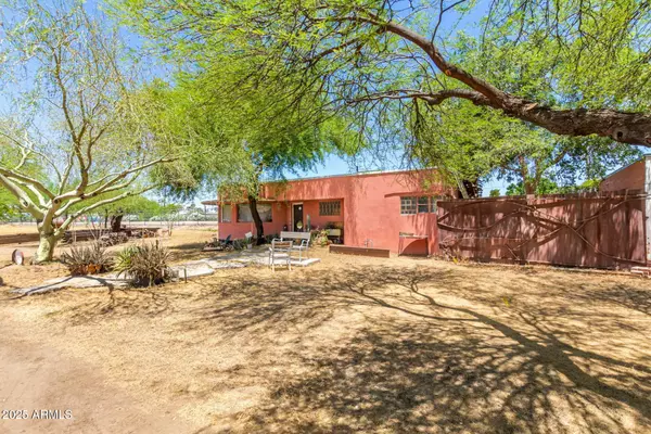 Phoenix, AZ 85013,330 W MINNEZONA Avenue