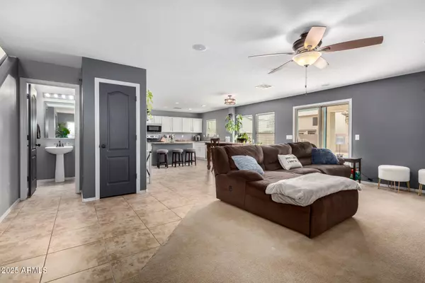 11737 W ROBIN Drive, Sun City, AZ 85373