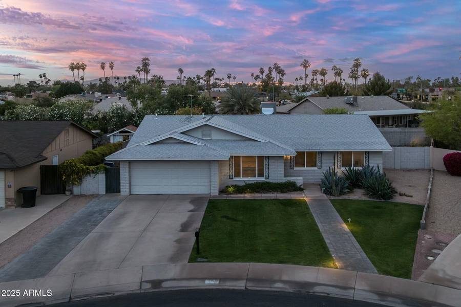 5206 S CLARK Drive, Tempe, AZ 85283