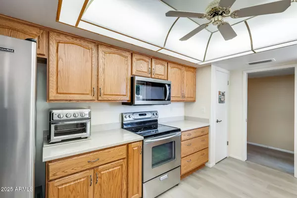 10632 W SARATOGA Circle Sun City, AZ 85351