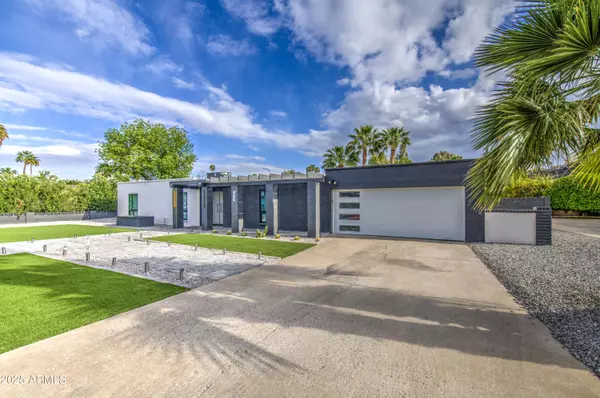 Phoenix, AZ 85023,919 W PORT ROYALE Lane