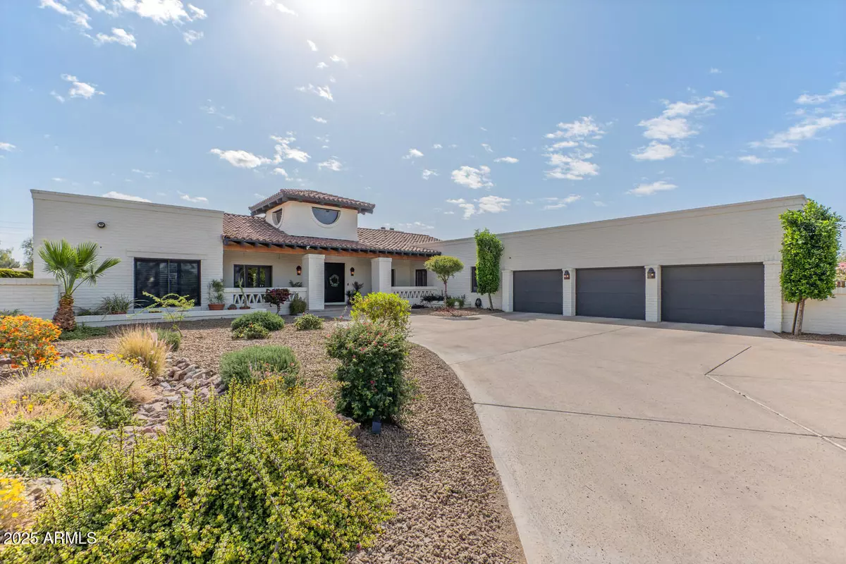 Mesa, AZ 85205,4617 E ELMWOOD Circle