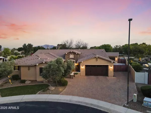 3381 E AZALEA Drive, Chandler, AZ 85286